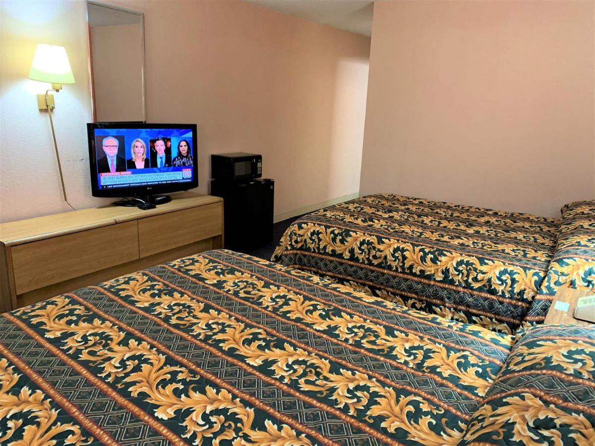 Red Carpet Inn & Suites Lima -Listing Partner المظهر الخارجي الصورة