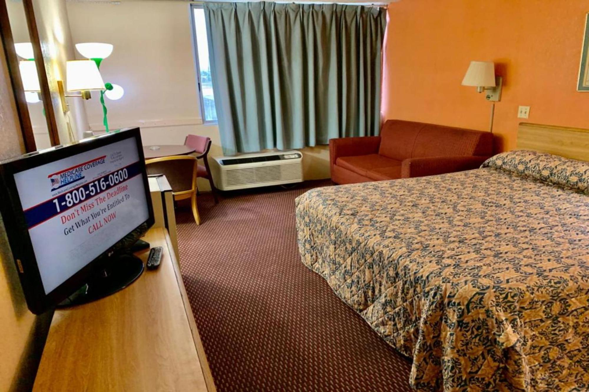 Red Carpet Inn & Suites Lima -Listing Partner المظهر الخارجي الصورة