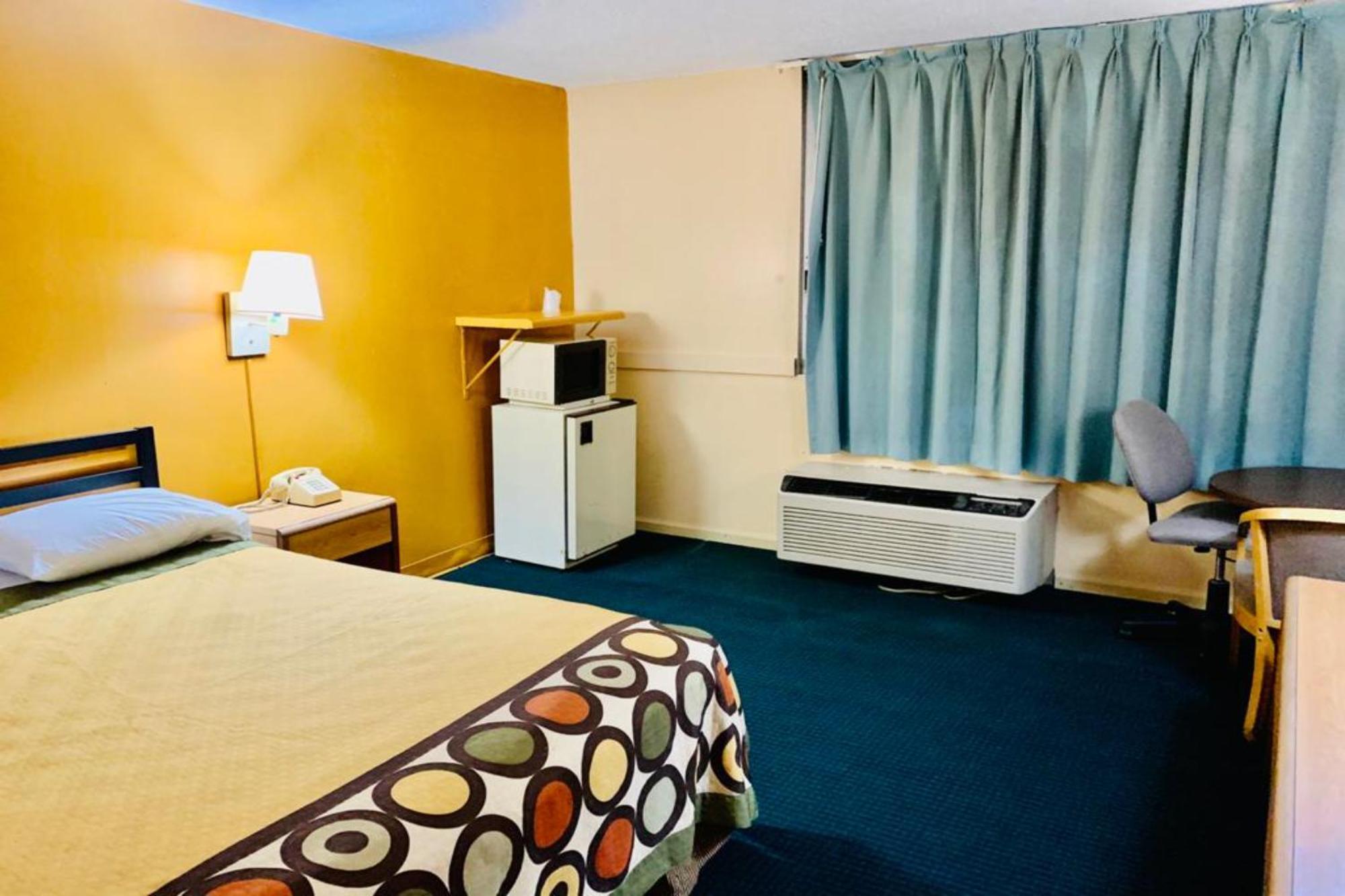 Red Carpet Inn & Suites Lima -Listing Partner المظهر الخارجي الصورة