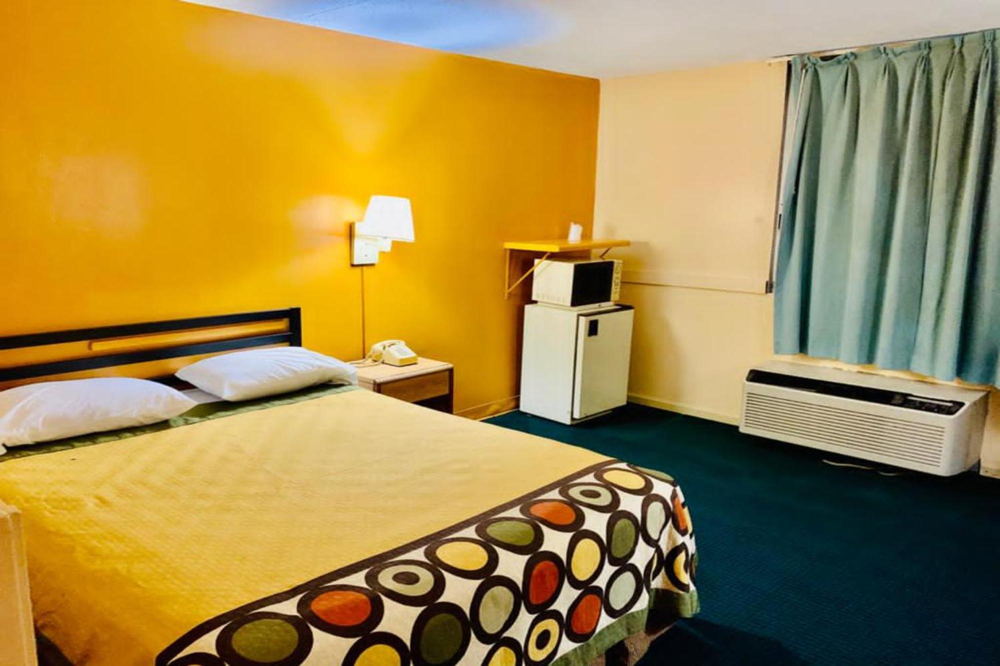 Red Carpet Inn & Suites Lima -Listing Partner المظهر الخارجي الصورة