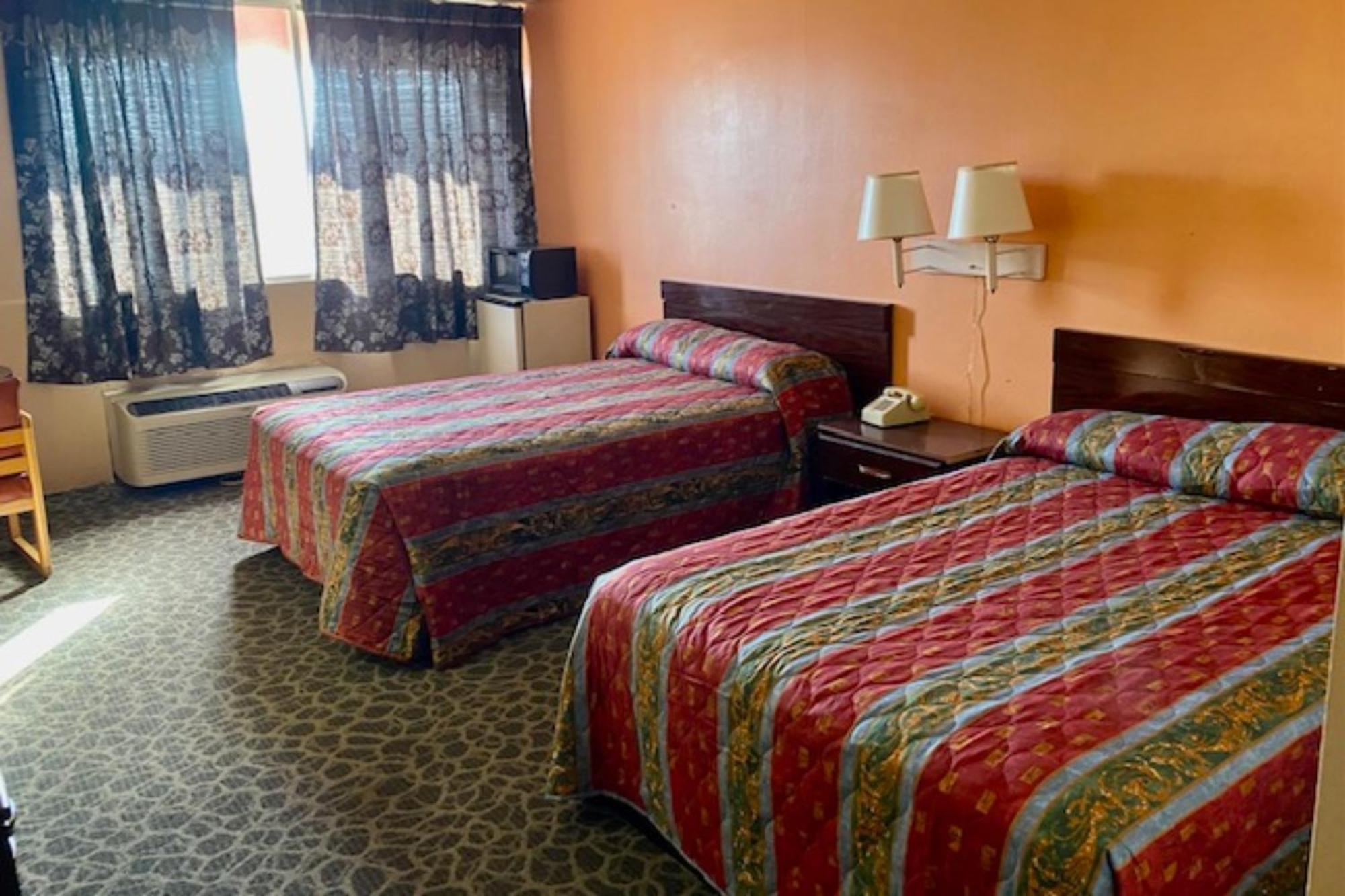 Red Carpet Inn & Suites Lima -Listing Partner المظهر الخارجي الصورة